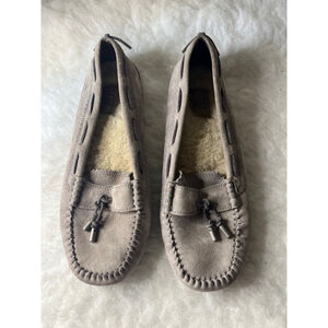 UGG Australia Dakota Women Slippers/Moccasins Suede Leather Sherpa Lining Size 8